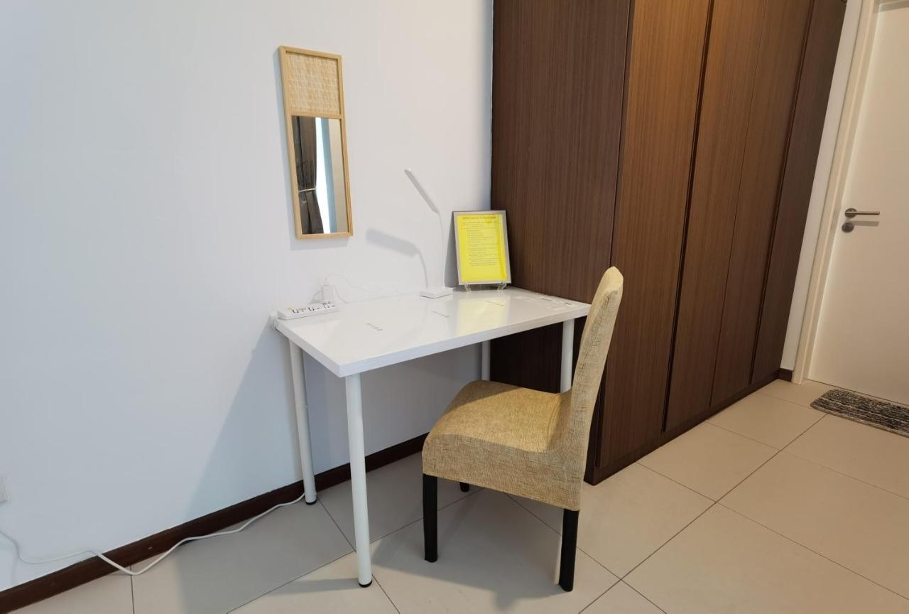 Tanjung Tokong Landmark Stunning High Floor Coast View Studio #Netflix #Fast Wifi מראה חיצוני תמונה